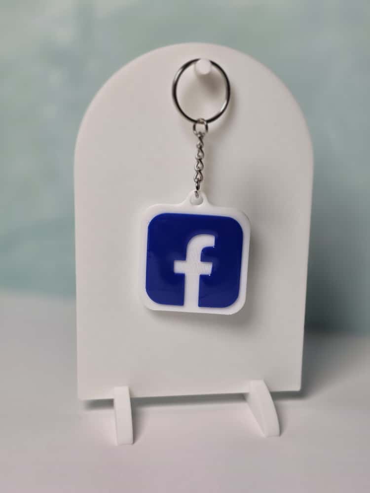 🔑✨Facebook Keychain with NFC Technology